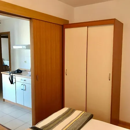 Put Makra 14 Apartment