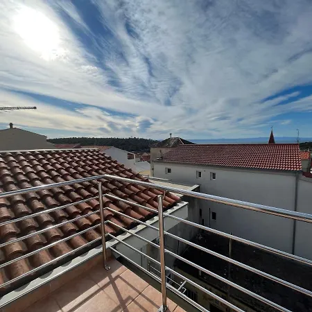 Apartment Put Makra 14 Makarska